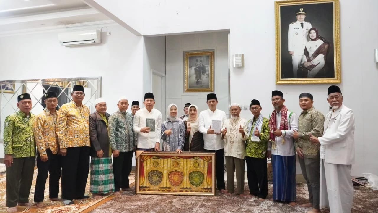 Yasinan dan Doa Bersama Diakhir Masa Jabatan Walikota dan Wakil Walikota Prabumulih